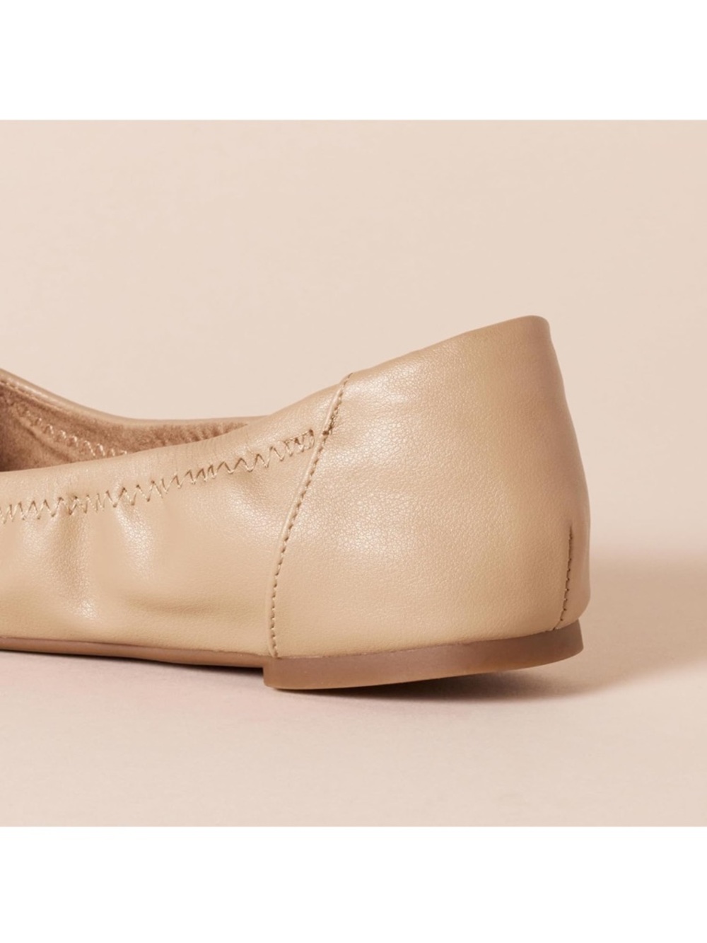 Amazon Essentials Women's Beige Ballet Flats - Picture 3 of 9